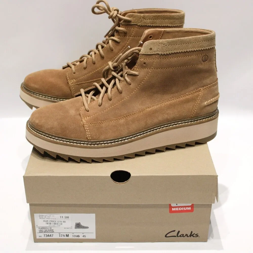 NWB Clarks Clarkhill Hi Brown Beige Suede Lace Up Chukka Boot Men Size 11.5M